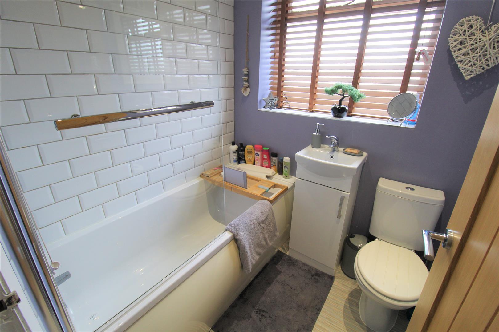 Kingswinford Place, Sneyd Green, Stoke-On-Trent